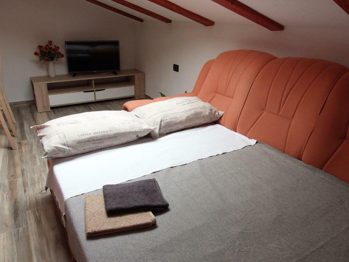 Apartment Cajt 乌马格 外观 照片